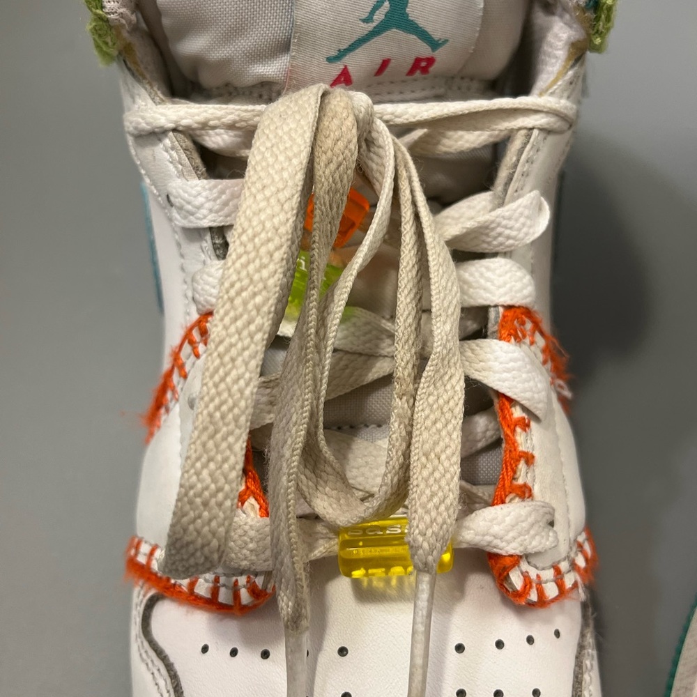 Nike Air Jordan 1 Mid SE GS White Teal Retro DM6218-100 Size 6Y UK  5.5 EUR 38.5 - Picture 11 of 15